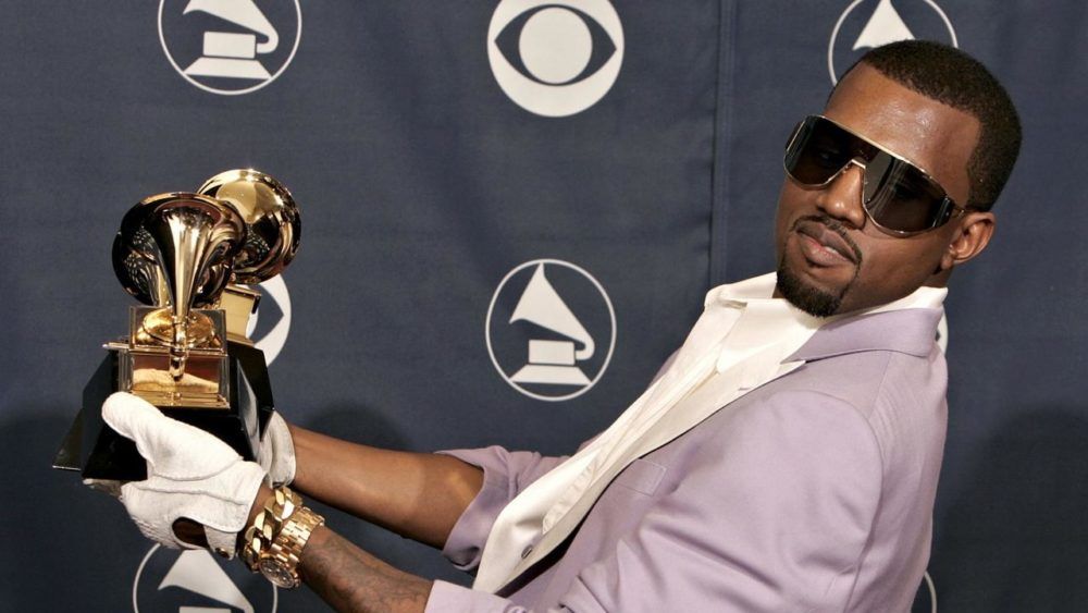 Kanye West: Từ đứa trẻ bất hạnh đến ngôi sao đỉnh cao